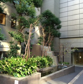 東京西池袋ビルのエントランス