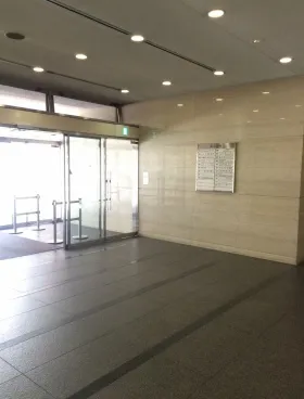 銀座昭和通りビルの内装