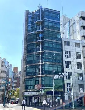 新宿五城ビルの外観
