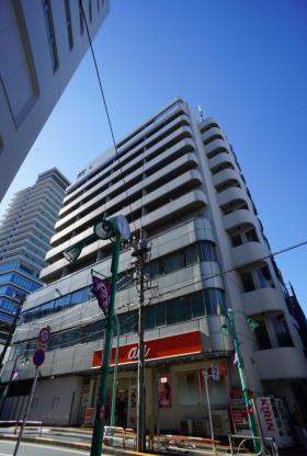 笹塚総栄ビルの外観写真