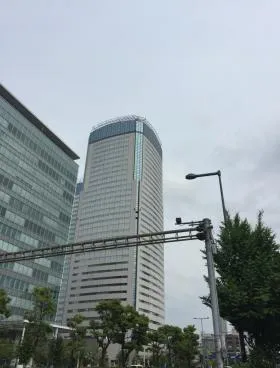 豊洲センタービルの外観