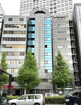 西新宿小出ビルの外観写真