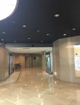 新宿国際ビルディング新館の内装