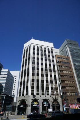 新東京ビルの外観写真
