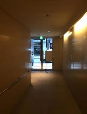 新宿三葉ビルの内装