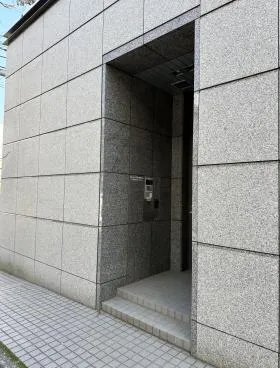 リゾートトラスト東京ビルの内装