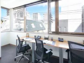 OPEN OFFICE(オープンオフィス)西新宿駅前のエントランス