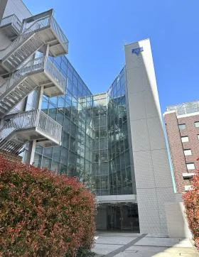 日本YWCA会館の外観