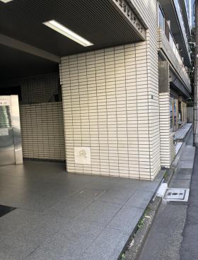 松田渋谷ビルディングのエントランス
